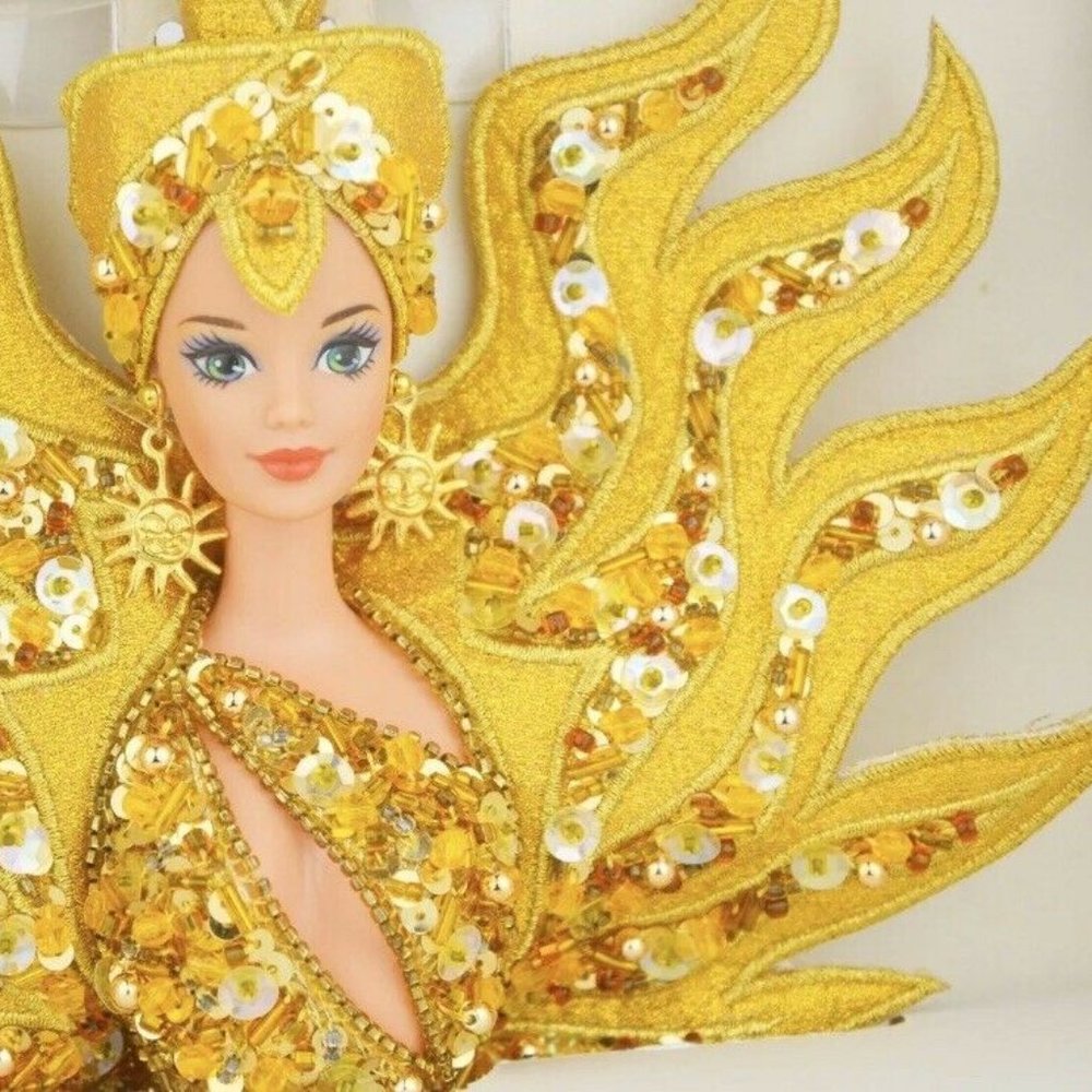 new Mattel Barbie Goddess of the Sun Doll by Designer Bob Mackie ... circa 1996 - Picture 9 of 10